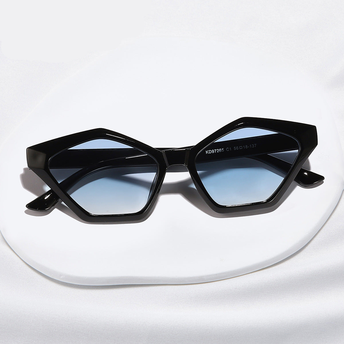 Manhattan Ave Sunglasses