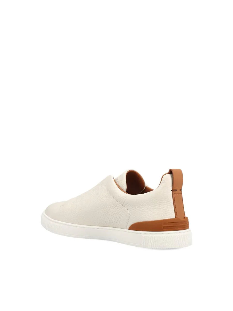 Triple stitch white/brown