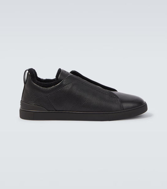 Triple Stitch black