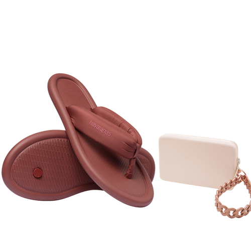 Kit Havaianas para elas: Maxi Puffed Blush + Mini Bag Chains