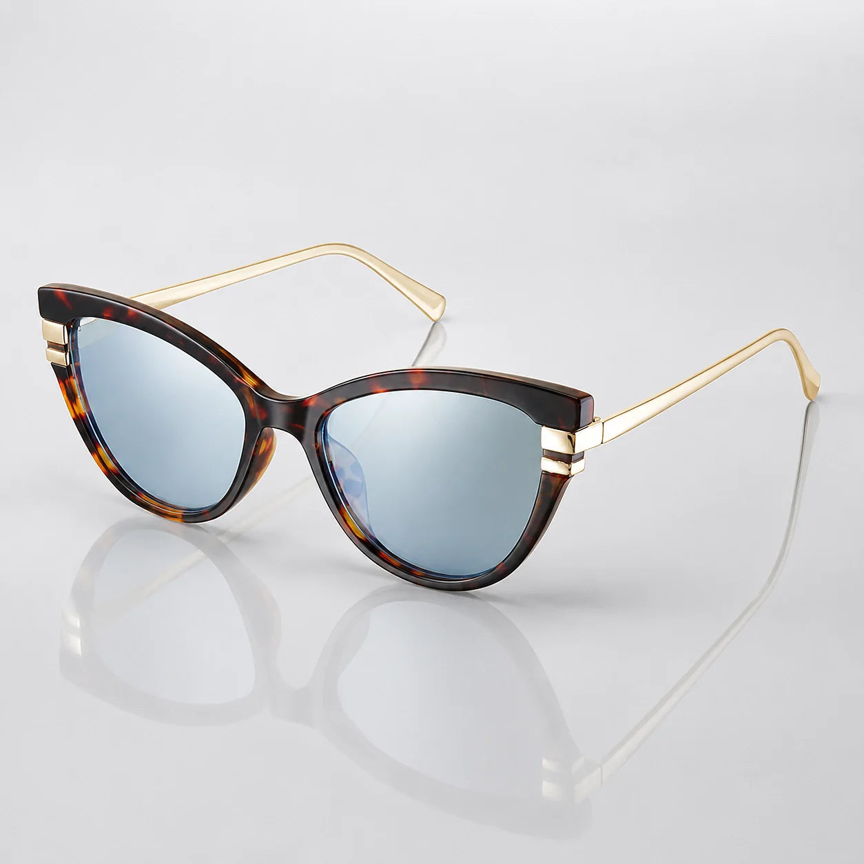 Pelara Cat Eye Sunglasses