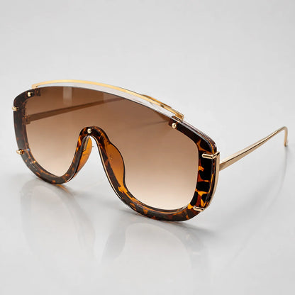Quelra Ora Sunglasses