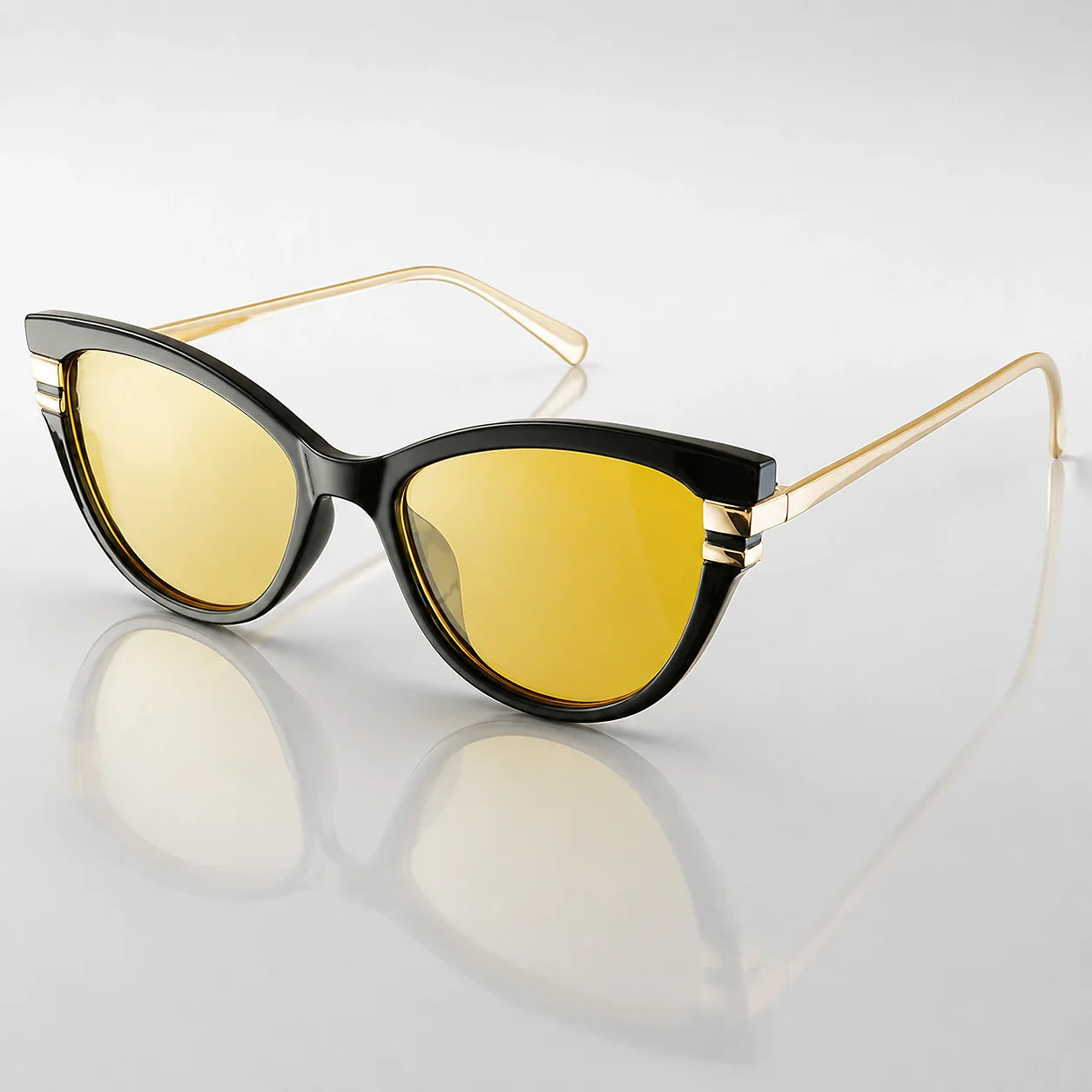 Pelara Cat Eye Sunglasses