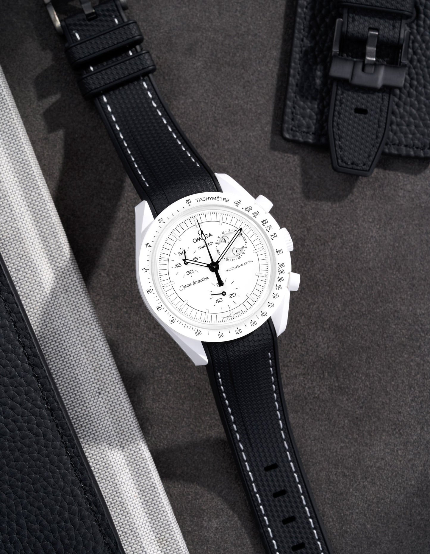 Curved Vertech Rubber Strap - Black & White Stitches