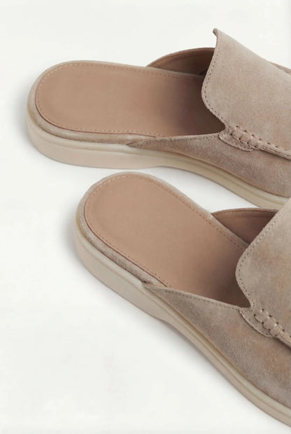 Beige Suède Yacht Mule