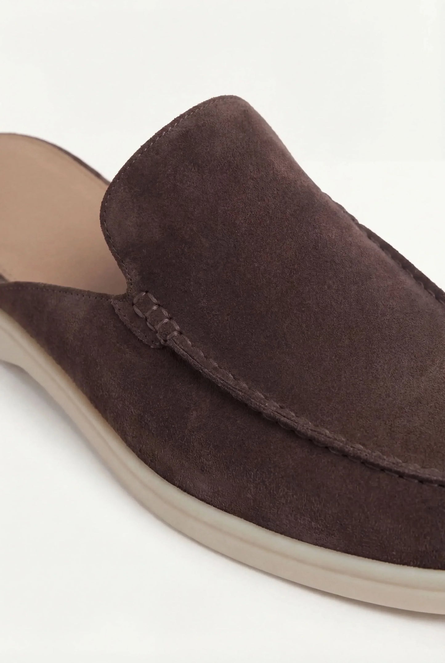 Brown Suède Yacht Mule